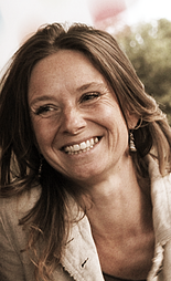 Julie Vallee Larousserie